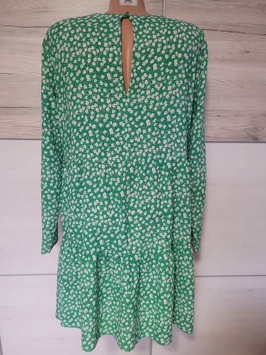 Sukienka lekka kwiatowa  Asos 42