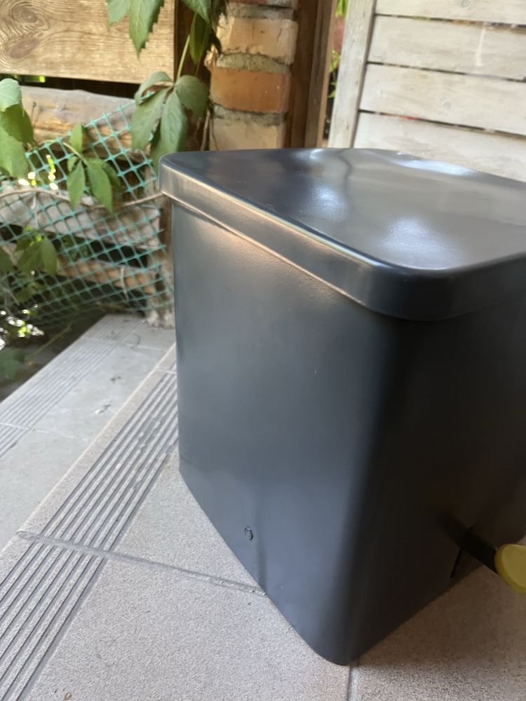 Kosz ma smieci PRL