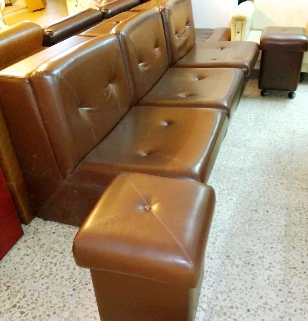 Mobiliário casa, mesas, cadeiras, estantes, sofás
