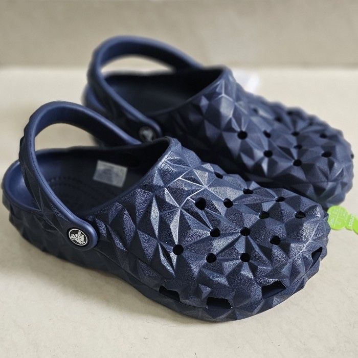 Супер новинка крокси геометрия crocs geometric classic