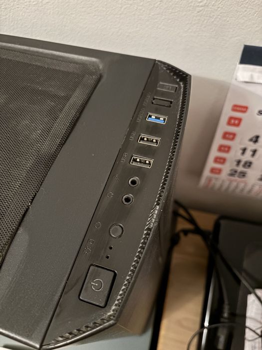 PC | Ryzen 5, gtx 1660 super, 16g ram