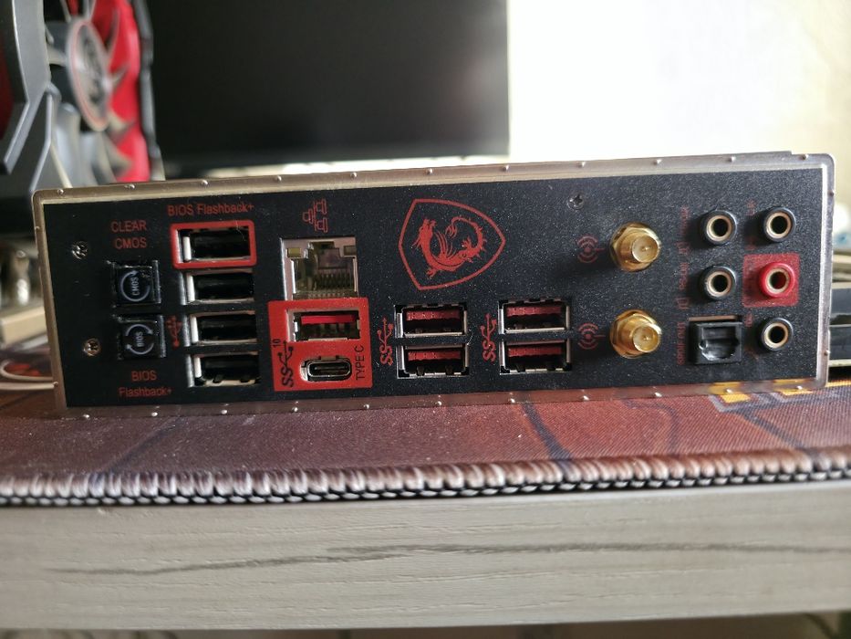 i9-9900K + MSI MEG Z390 ACE + 32GB DDR4 3600 + Башня MSI
Продам компле