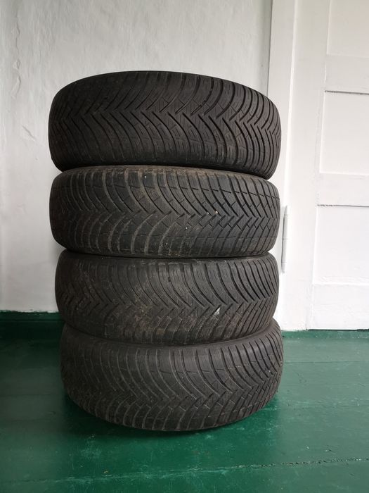 Zestaw 4x Opony wielosezonowe kleber quadraxer 2 195/55 r15