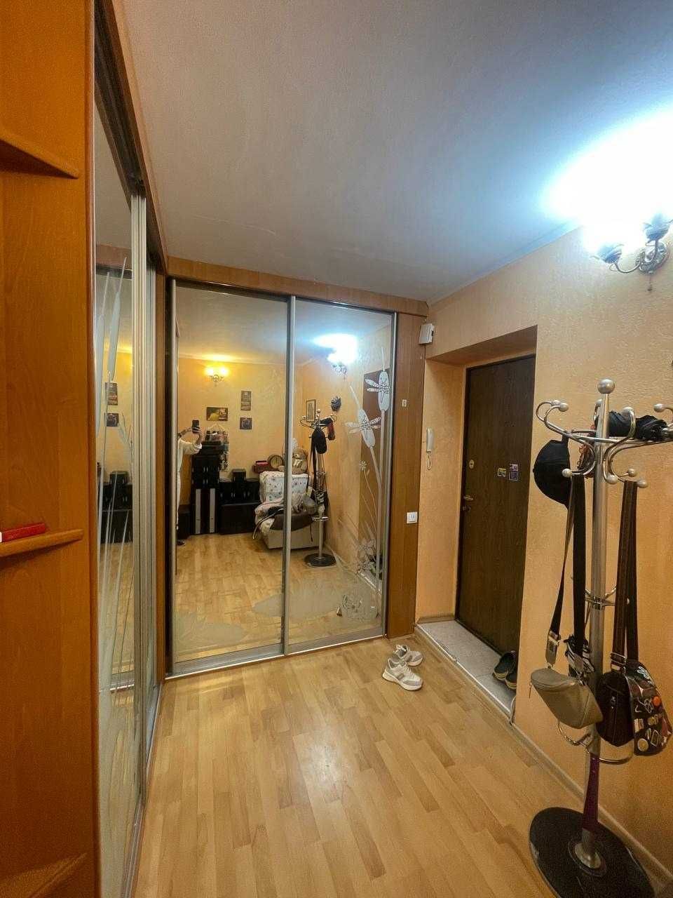 Продаж 3к квартири 84,7 м.кв на вул. Зарічанській RUBI 38768