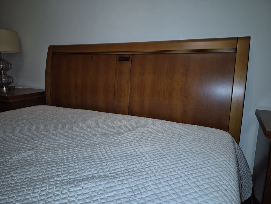 Mobilia de quarto casal completa