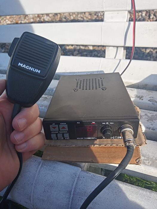 CB Radio firmy magnum Plus antena 150 cm.