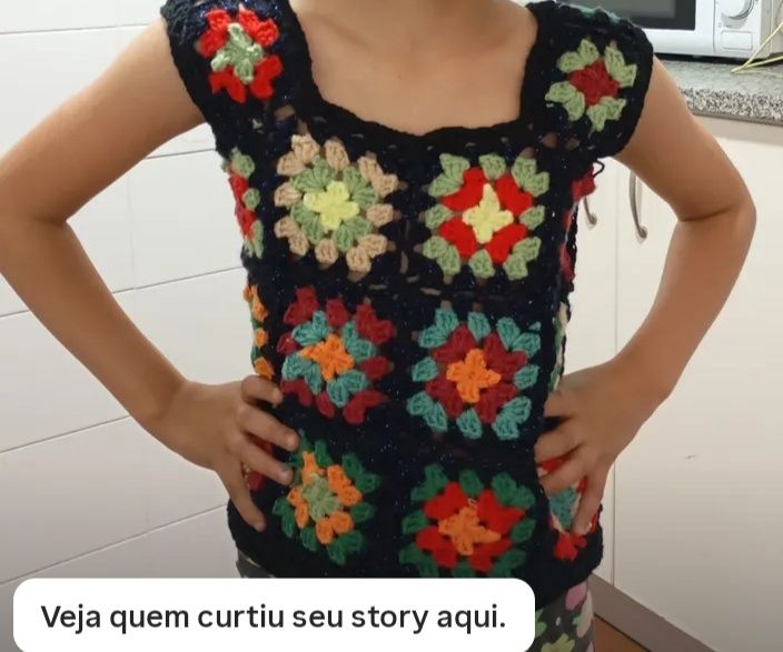 Camisola em Square de croché infantil