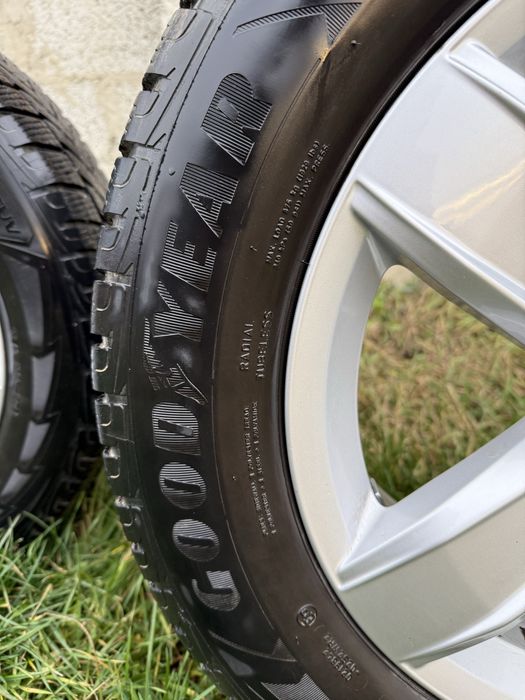 225/60 r17 шини з дисками 5*112 на VW