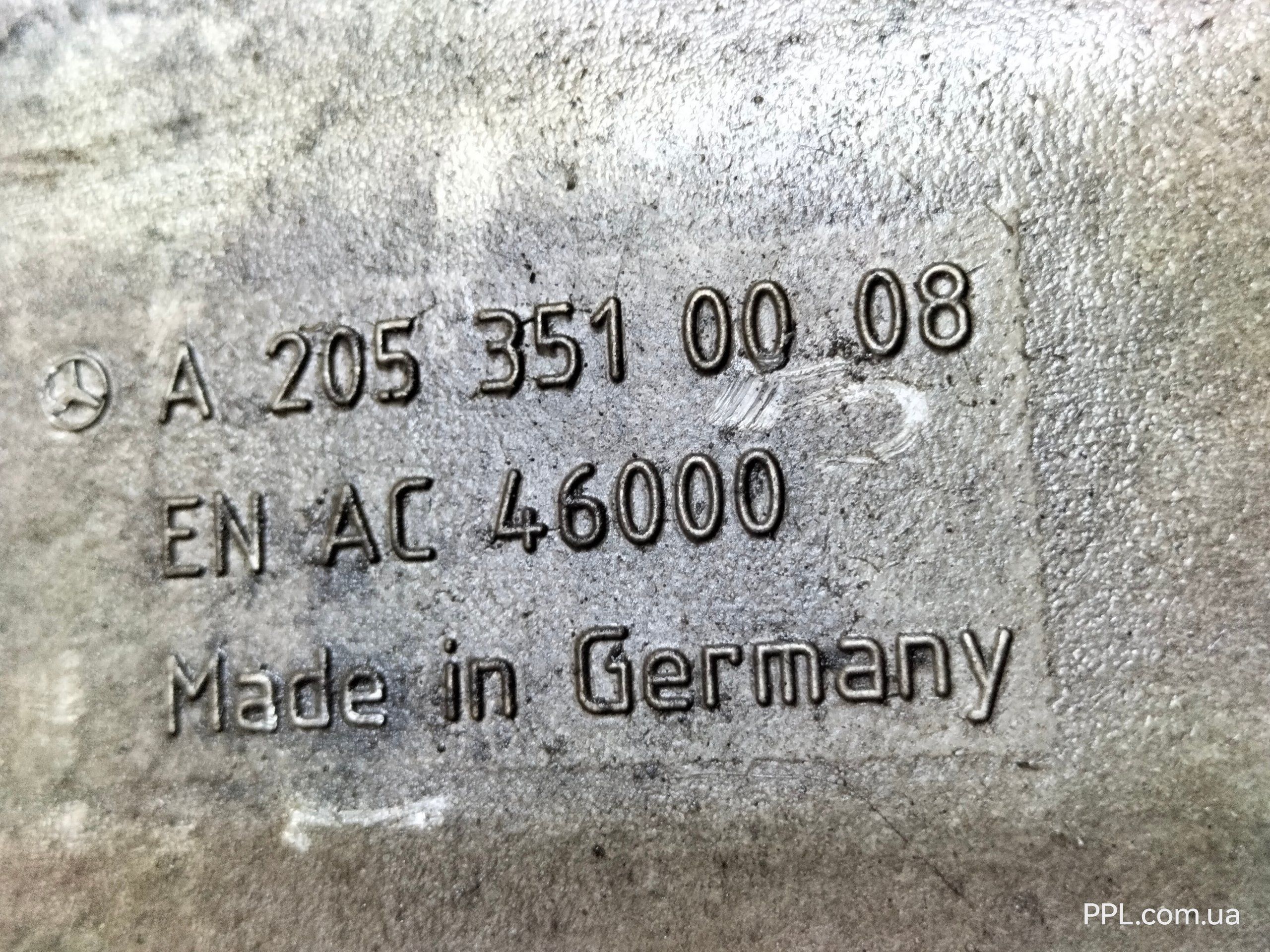Mercedes C W205 14-21 W213 2.0 2.2 D Редуктор задний мост A2053510005