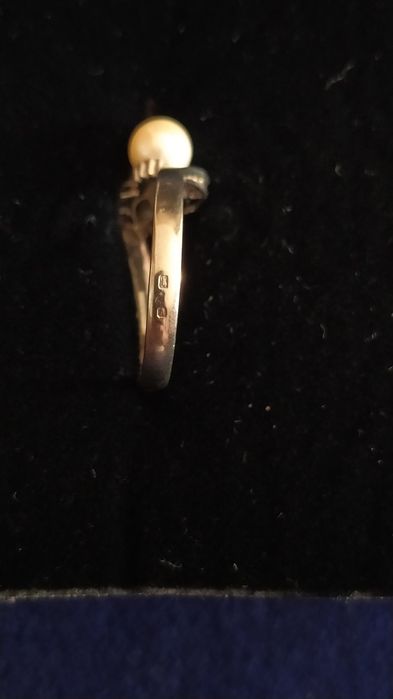 Anél de ouro branco