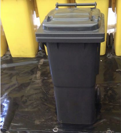 Pojemnik na śmieci na odpady