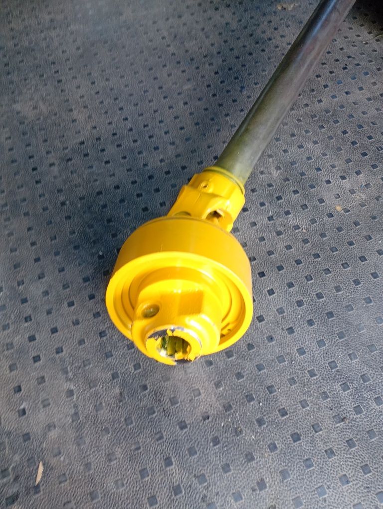 Wałek WOM ze sprzęgłem, McHale V660, V6 750 CMT00165