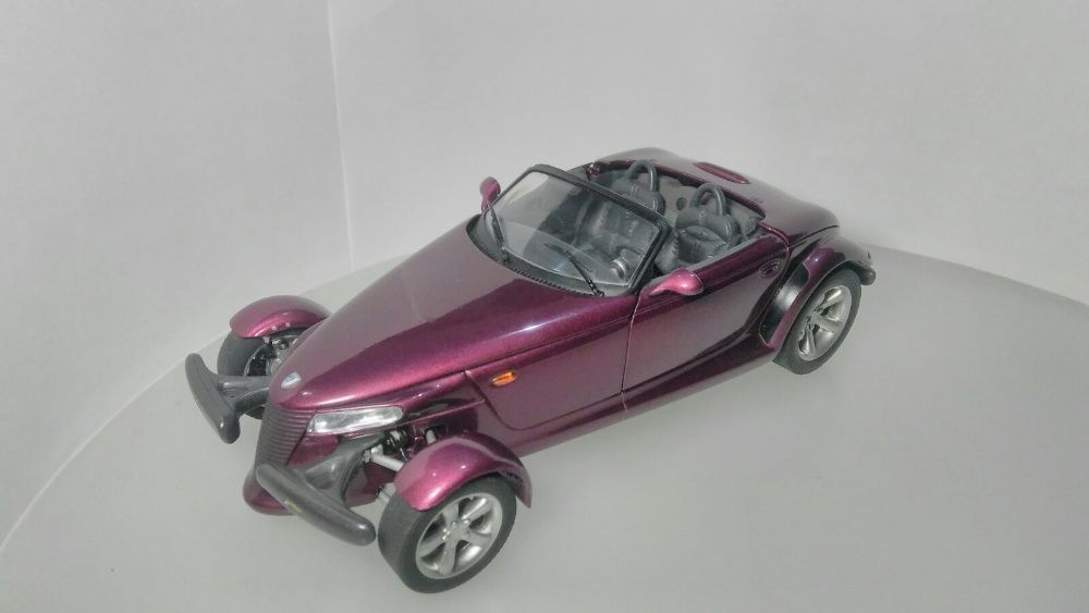 Модель 1/24 Plymouth Prowler Danburi Mint