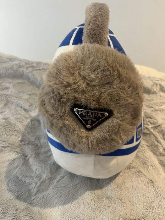 Nauszniki zimowe Prada
