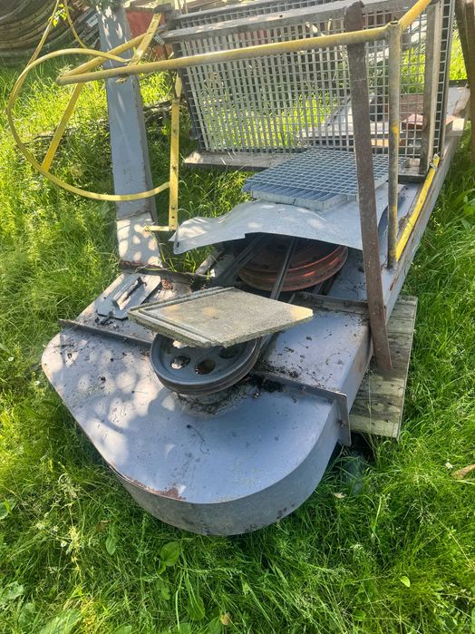 Przenośnik -podajnik kubełkowy