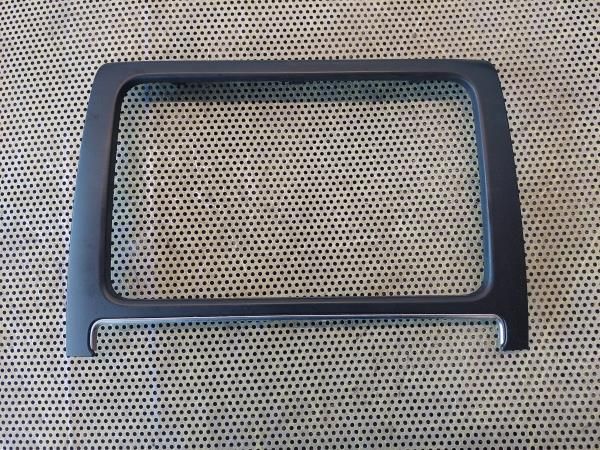 Moldura da consola central / rádio / aro VOLKSWAGEN Polo (6R, 6C)