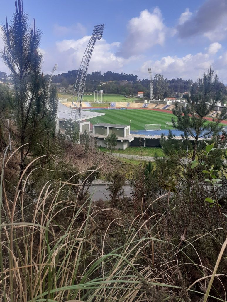 Terreno para construção de r/chao;Andar e Garagem Lateral