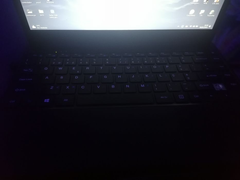 Vendo computador portátil