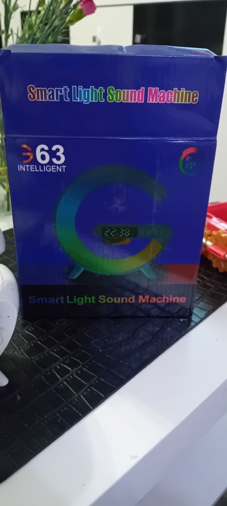 Smart Light Sound Machine .Wielofunkcyjna lampka ,głośnik