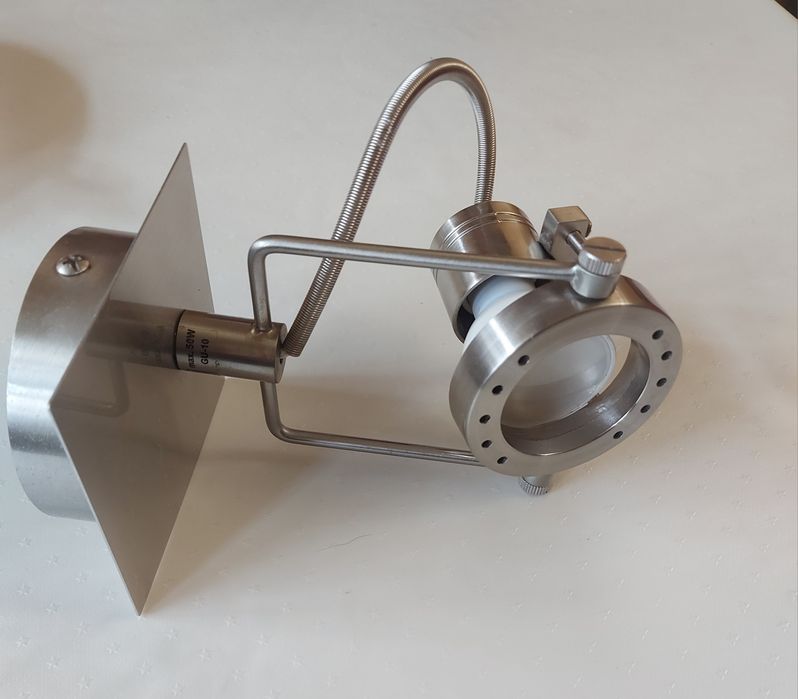 Светильник трековый