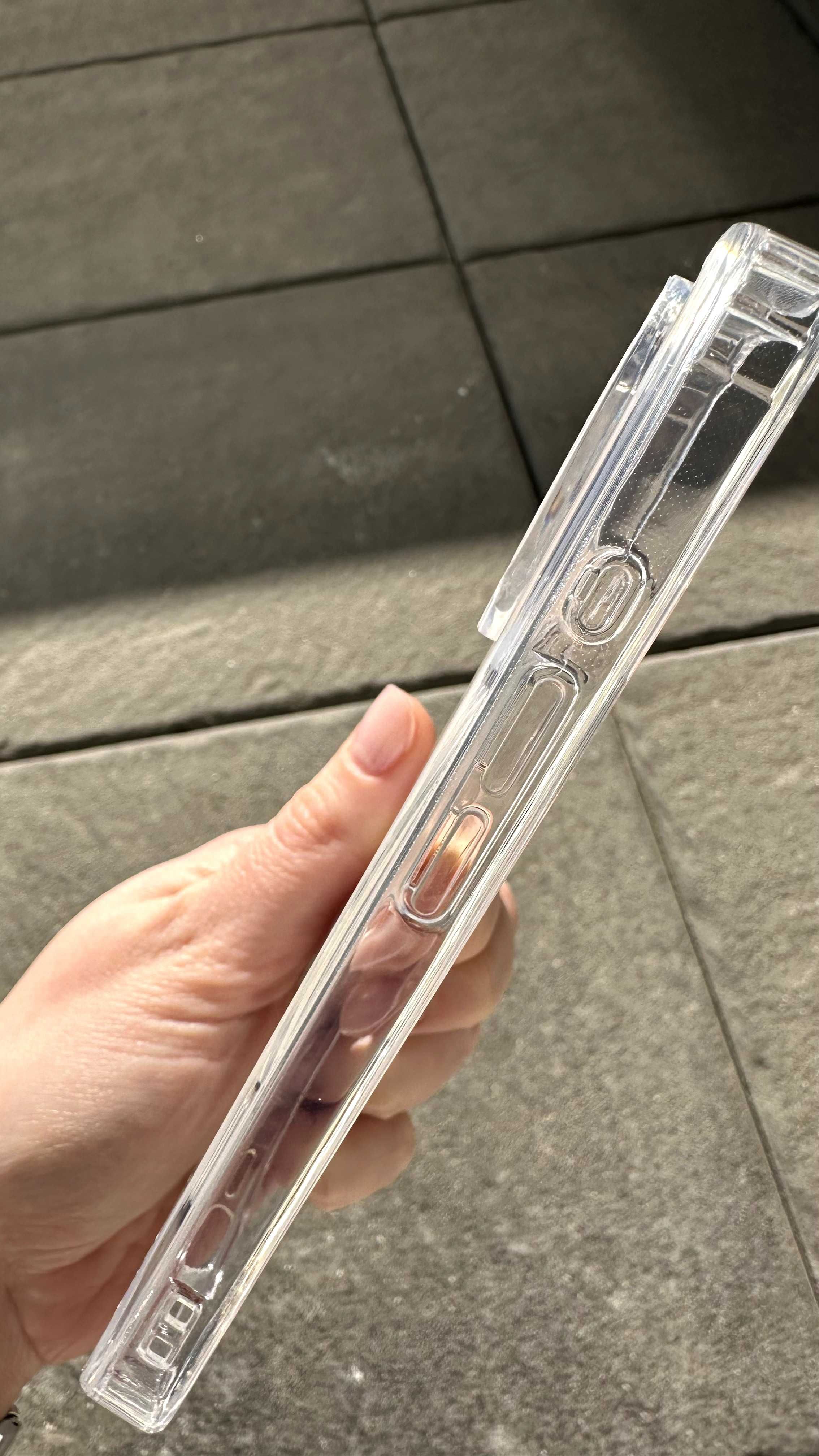 Etui przezroczyste Clear Case MagSafe iPhone 15 Pro