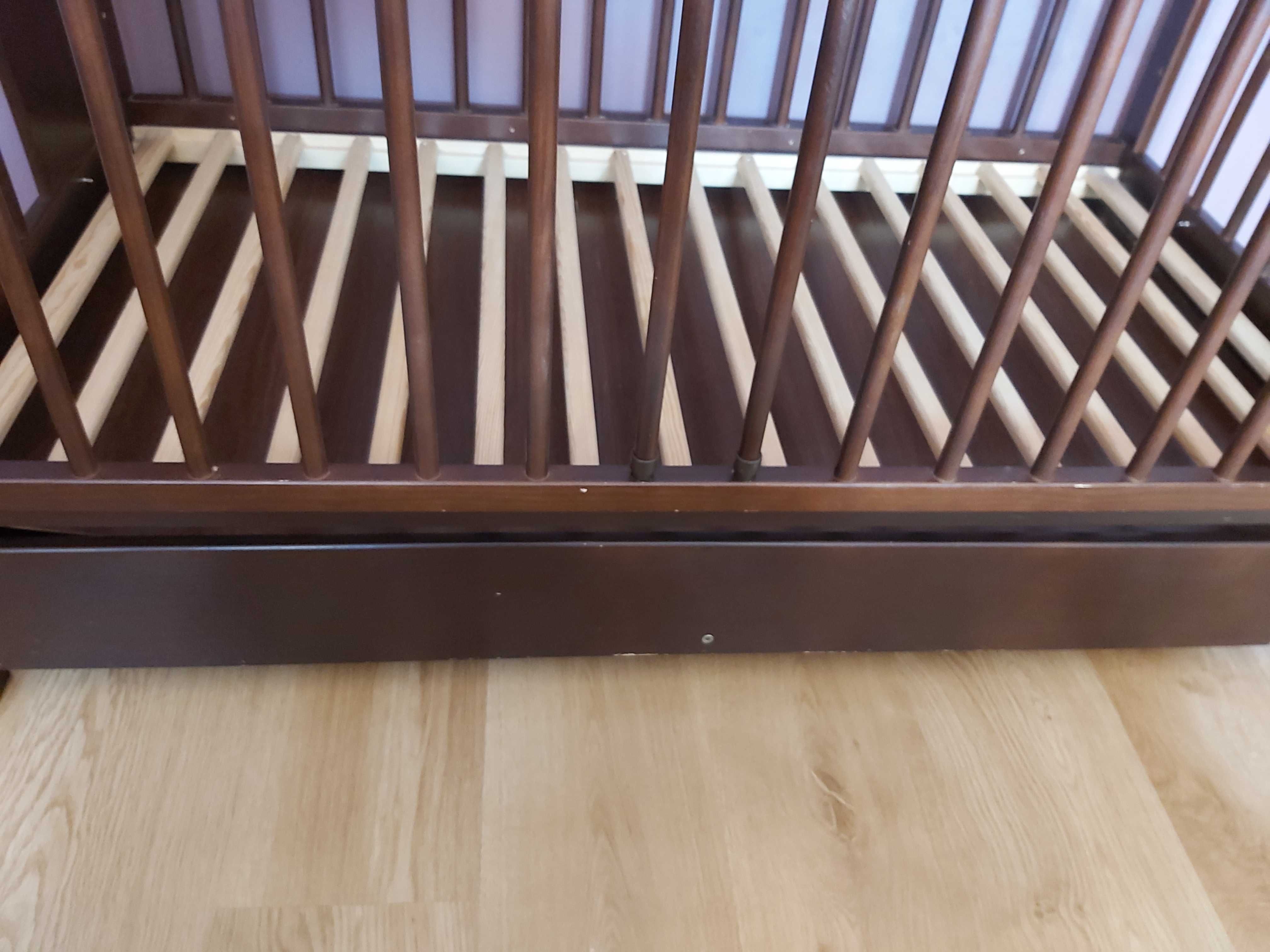 Łóżeczko drewniane łóżko