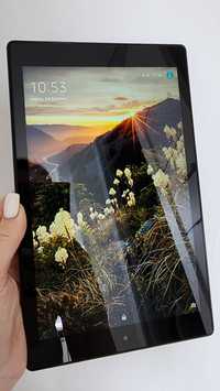 Планшет Amazon fire hd 10