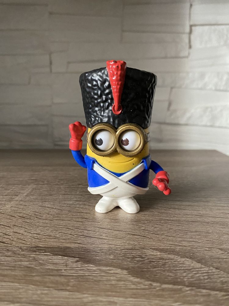 Minionek figurka minionki szeregowy strażnik jak ukraść księżyć