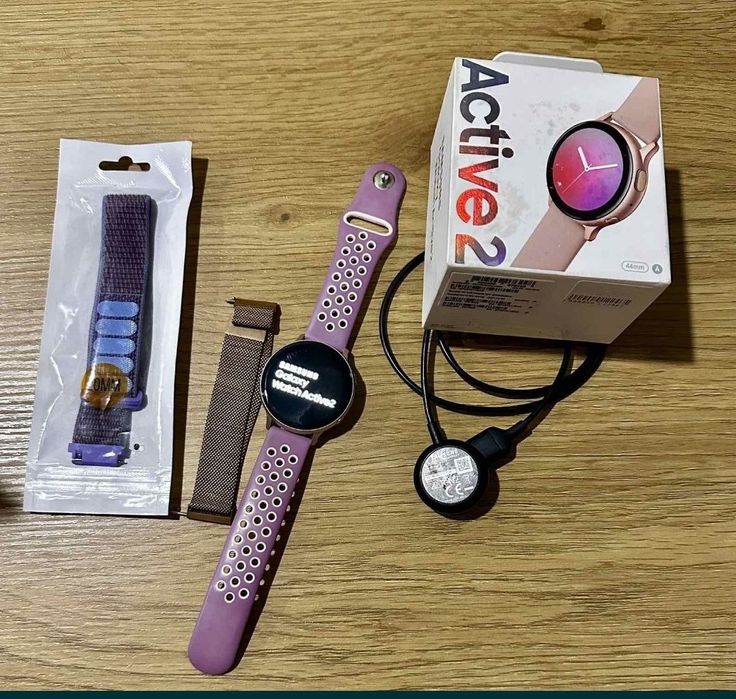 Смарт-часы Samsung Galaxy Watch Active 2 44mm Aluminium Pink Gold