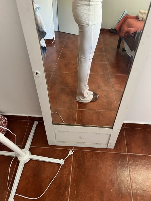 Calça flare da Zara