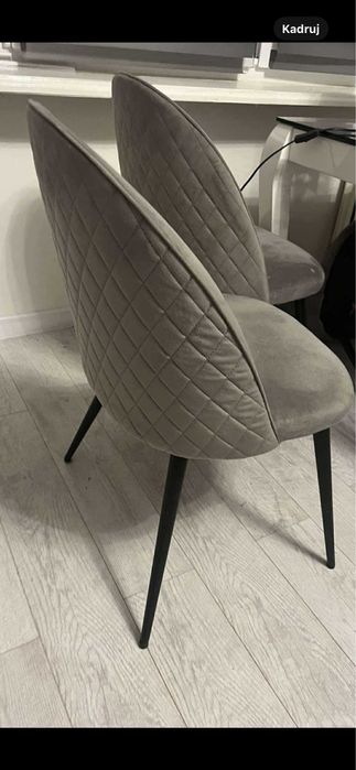 Krzesła welurowe szare - 6 sztuk