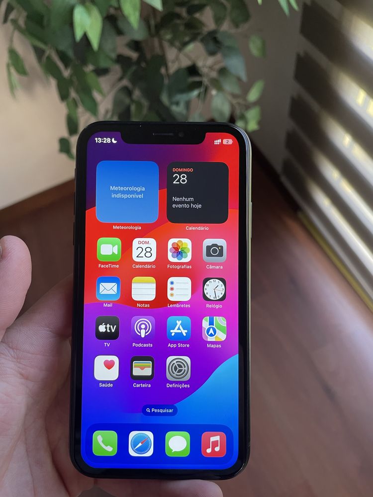 iPhone XR 64GB usado