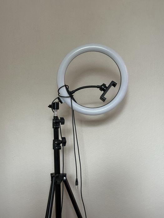 Lampa pierścieniowa