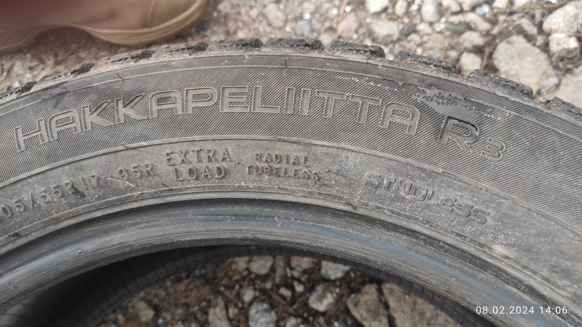 Nokian hakkapeliitta r3 205/55/R17