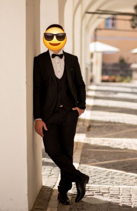 Костюм чорний в дуже хорошому стані