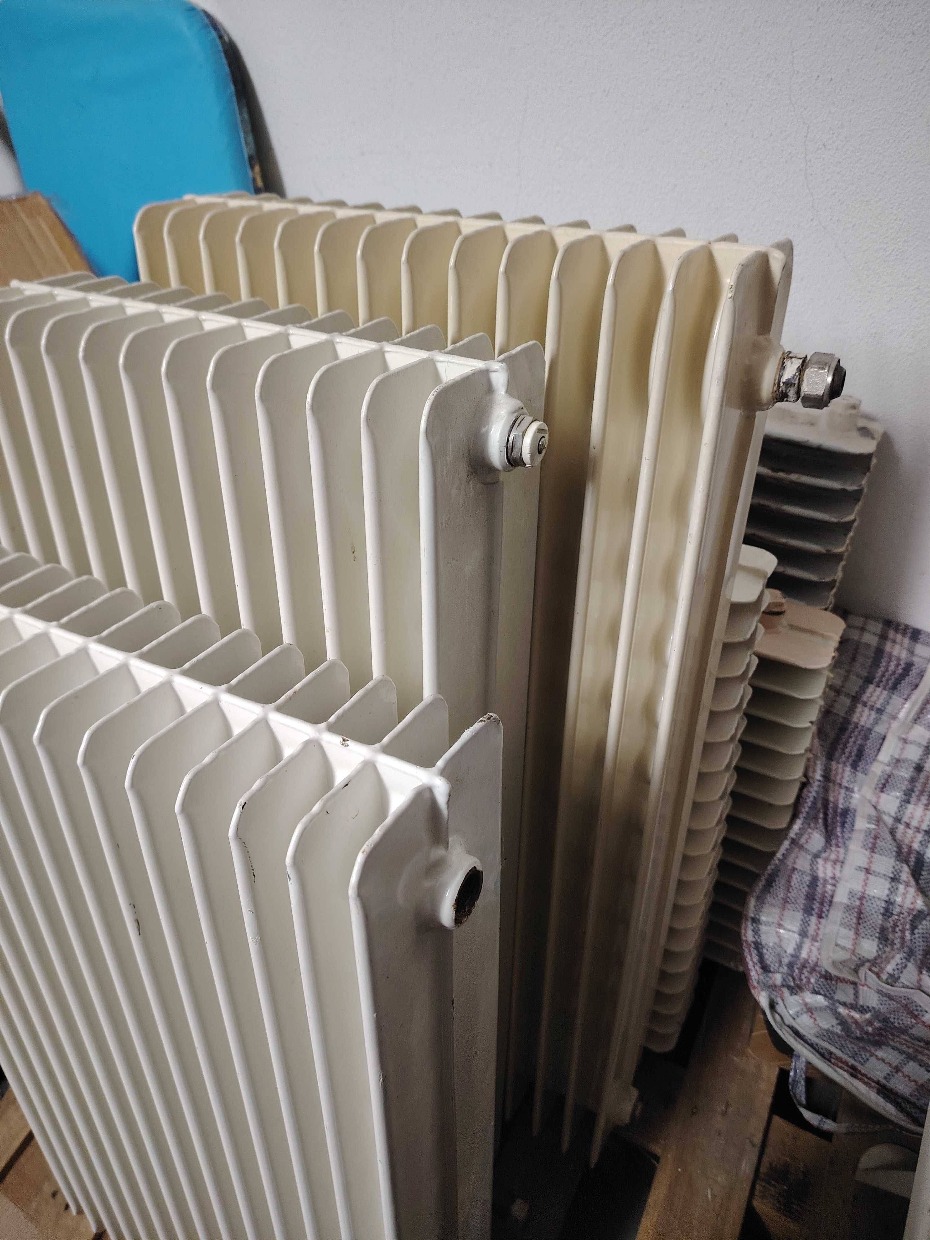 Radiadores de aquecimento central, em alumínio fundido, 6 unidades.