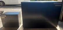 Comoda e 1 mesa de cabeceira COMO NOVO