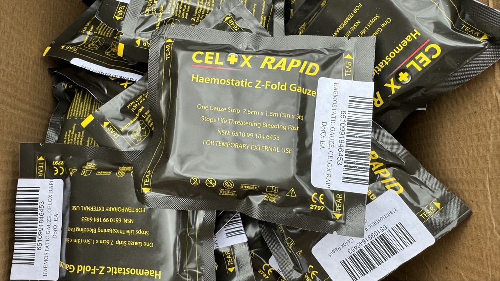 Гемостатичний бинт Celox Rapid Haemostatic Z-Fold Gauze Целокс Рапід
