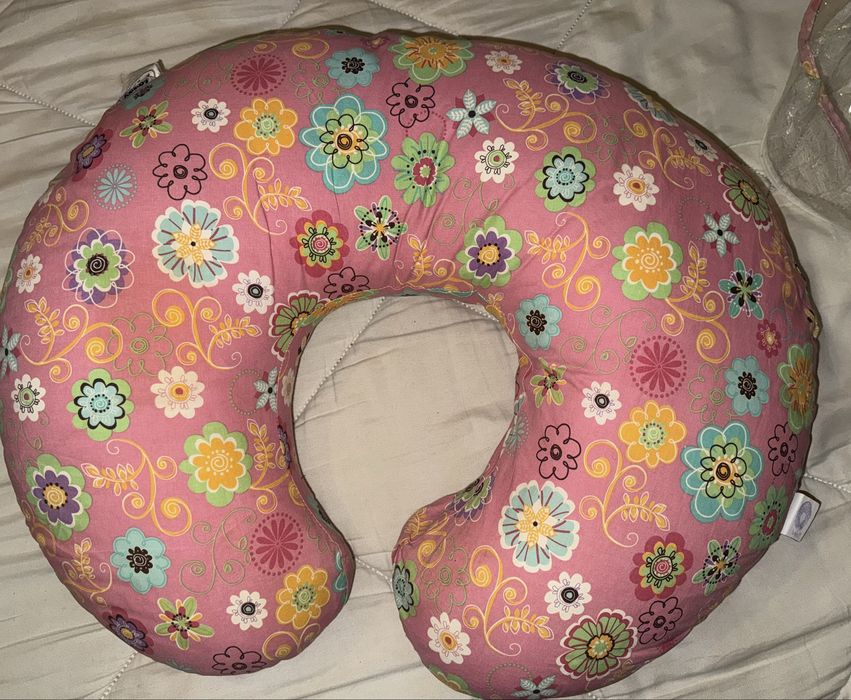 Almofada de amamentacao marca chicco