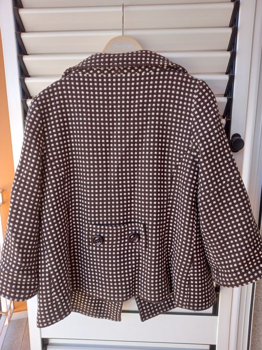 Casaco novo, impecável