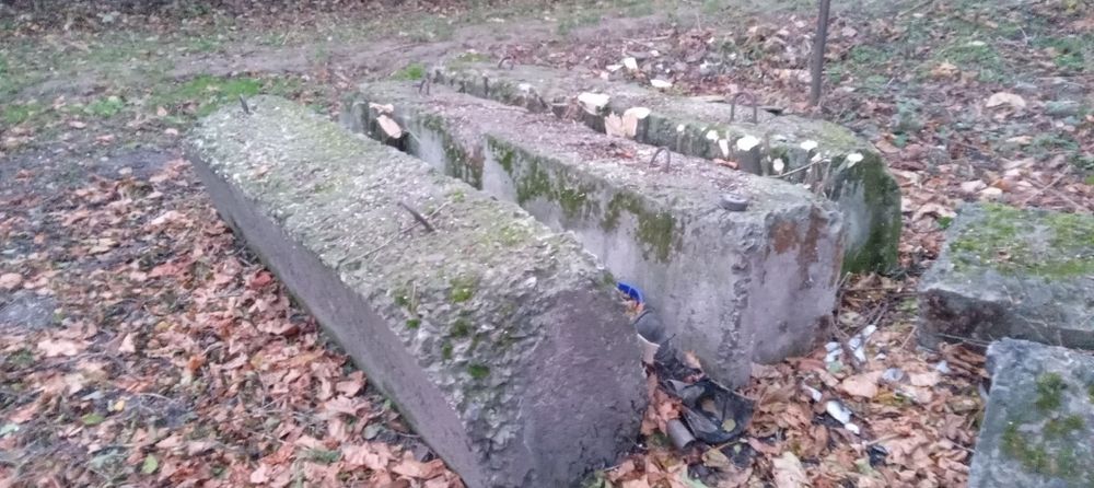 Віддам безкоштовно, бетонні блоки.