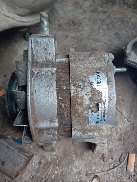 Продам карб стояв на 3 моторі є відео роботи