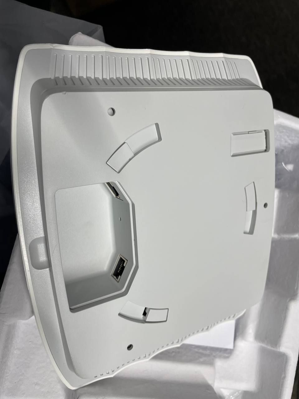 Точки доступу TP-Link EAP245 AC1750