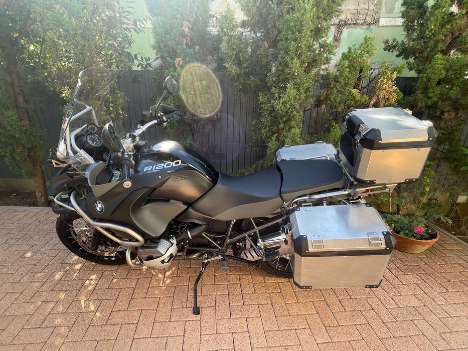 BMW R1200 Adventure Triple Black