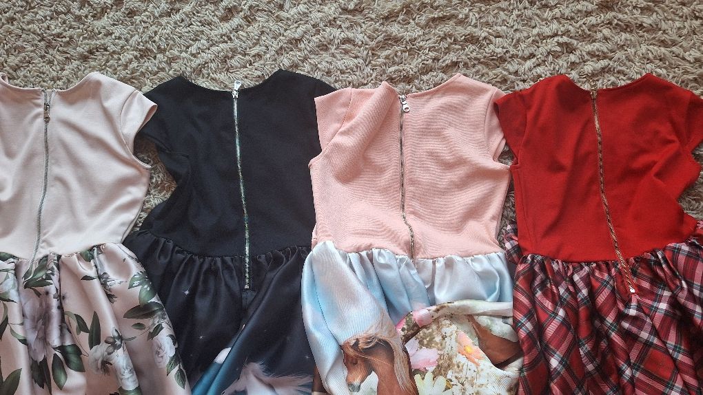 Sukienki 134/140 H&M