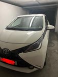 Toyota aygoo 85mil KMS caixa automática 2015