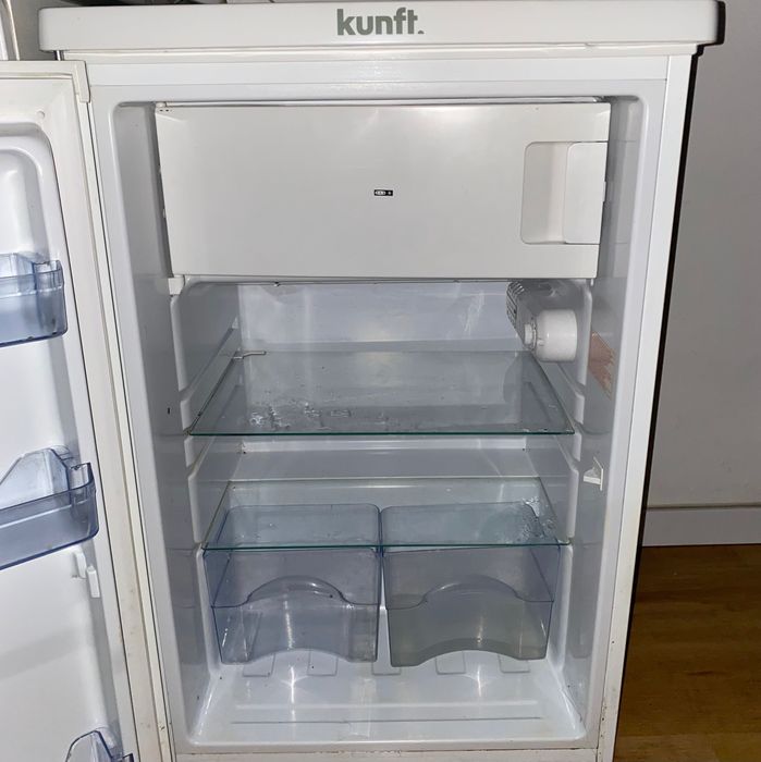 FRIGORÍFICO MINI KUNFT {Freezer} + compartimentos