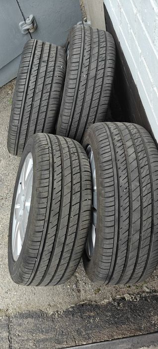 Продаються диски 5/100 r16 з резиною Grenlander 205/50 r16