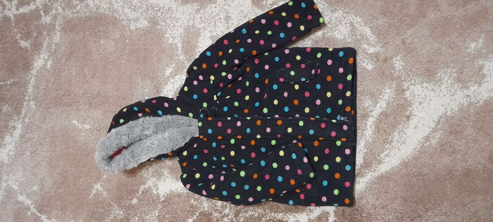 Речі на дівчинку