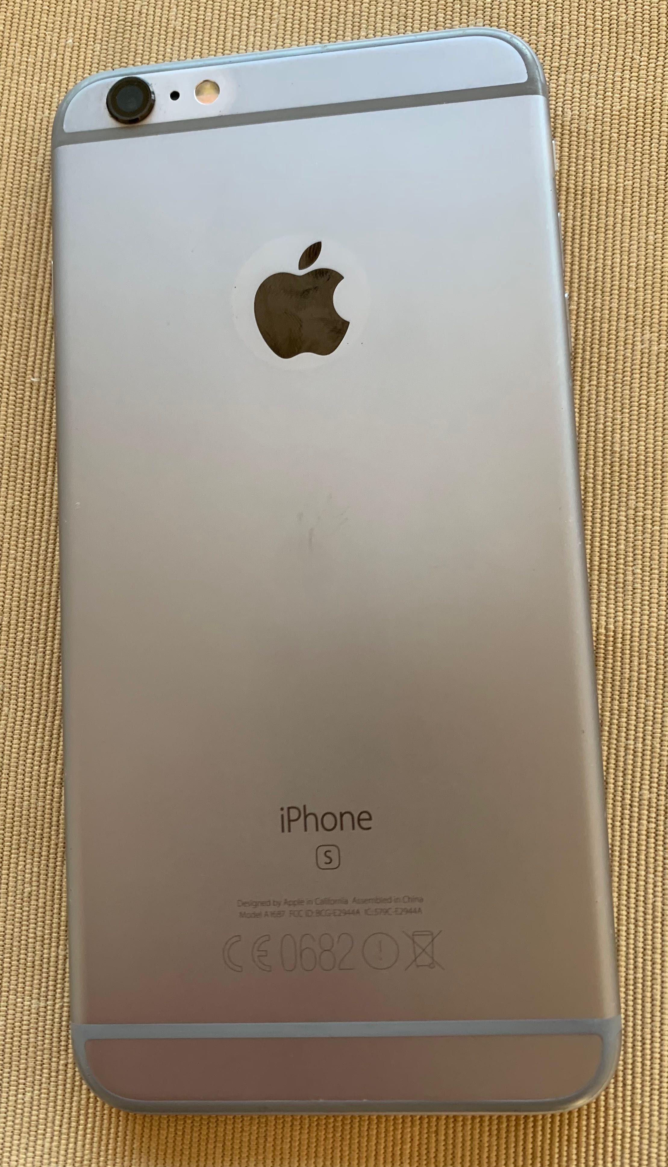 Iphone preto 6s Plus